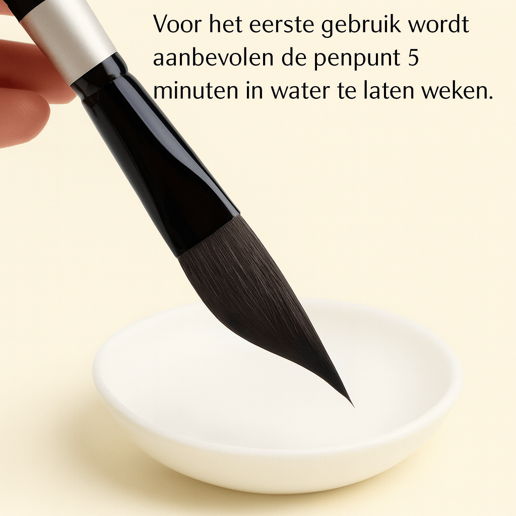 Aquarelpenselen set met een schuine punt voor precisiewerk, ideaal voor aquarellen en fijne details.