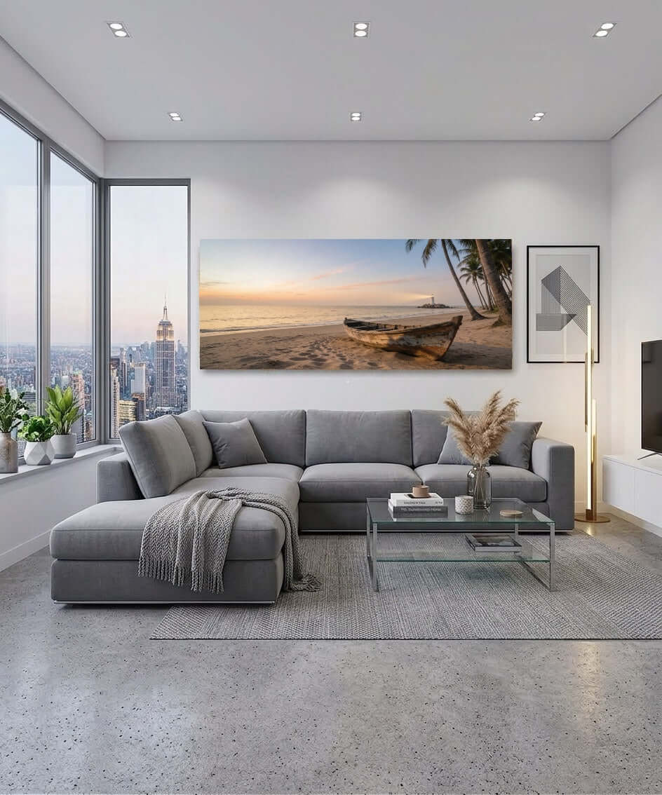 Canvas Schilderij Boot op Tropisch Strand in moderne woonkamer met uitzicht op de stad