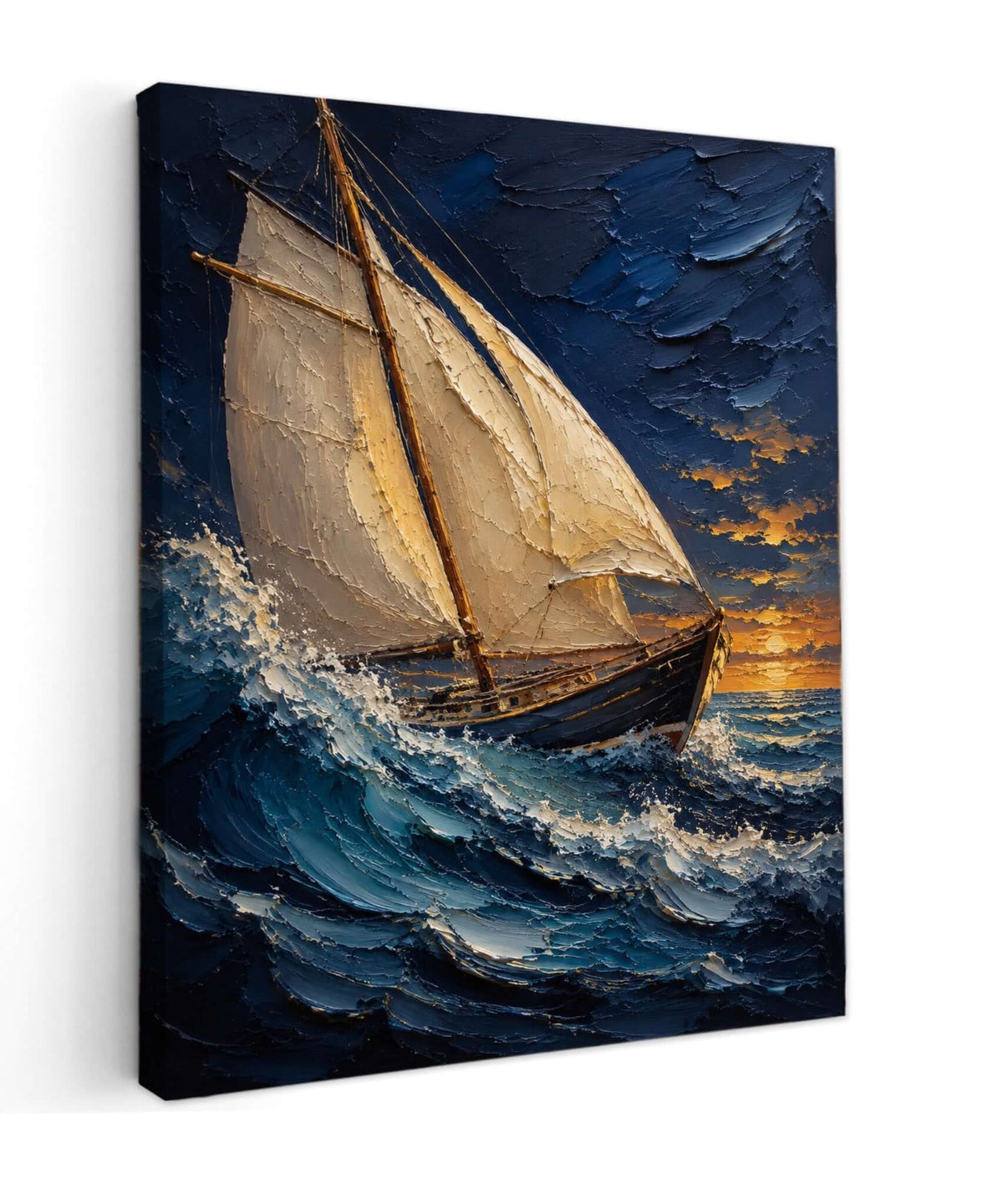 Canvas schilderij van een zeilboot met crèmekleurige zeilen op blauwe golven bij een goudgele avondlucht